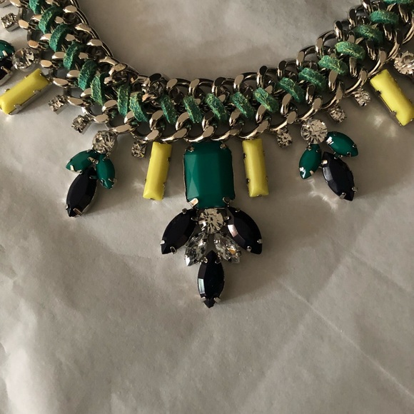 Heirloom Bib Necklace - Picture 3 of 5